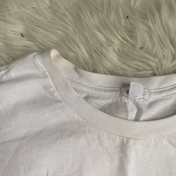 cropped top - Picture 2 of 2